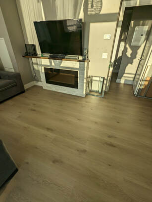 Luxury vinyl planks floors in vaughan
