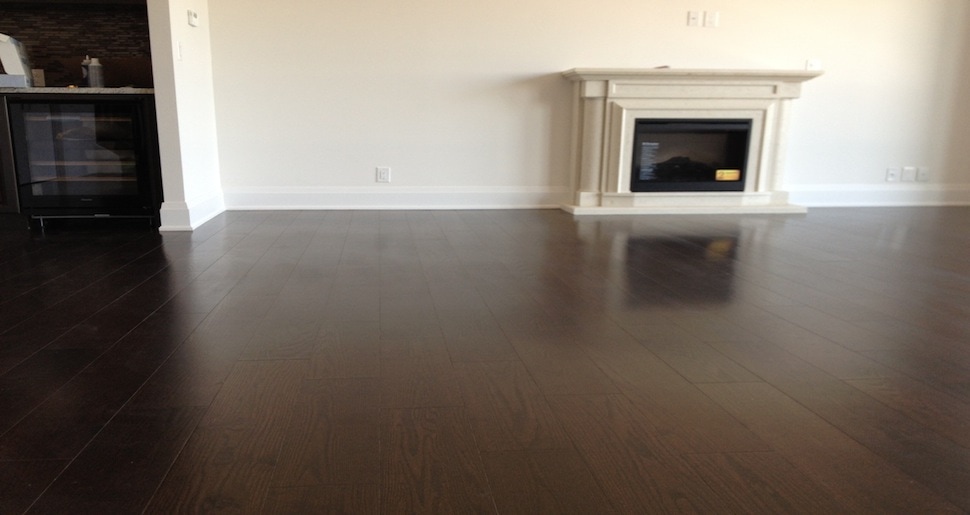 Red oak hardwood floor
